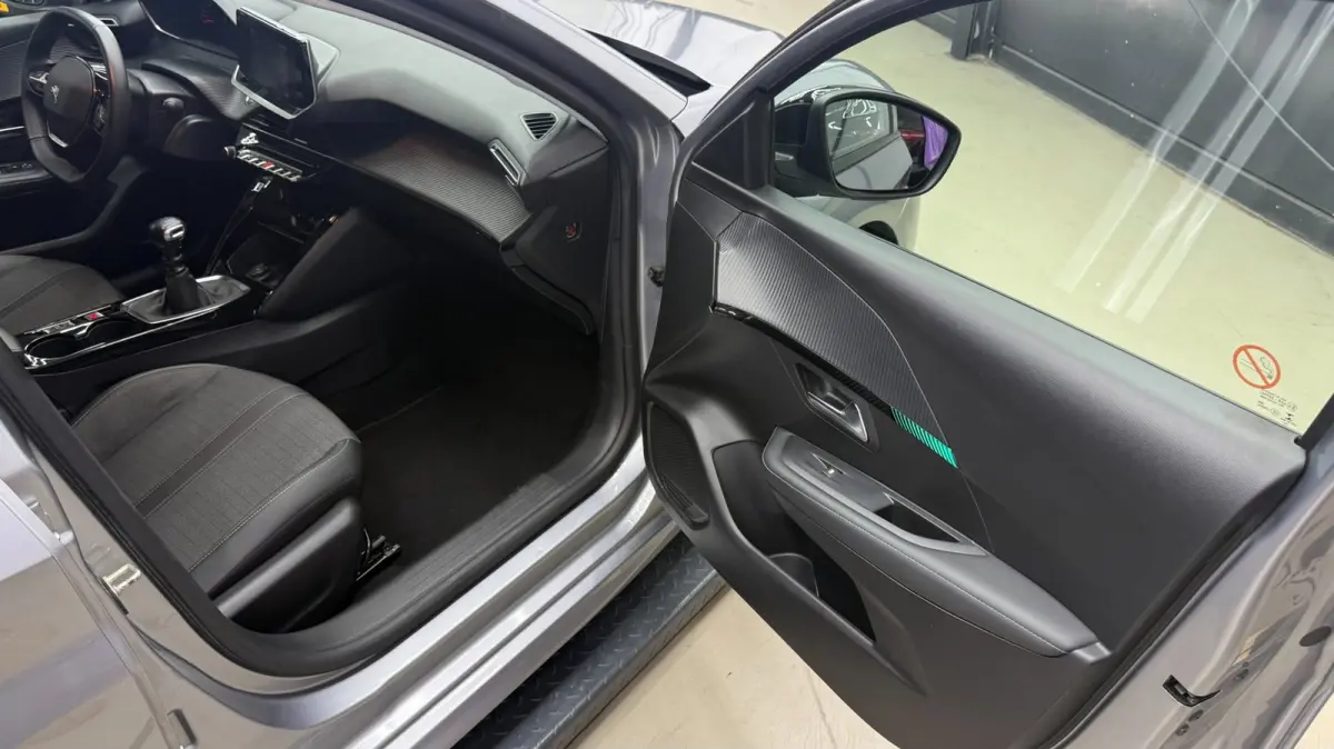 1.2 Allure, Carplay cruise control, achteruit camera, stoelverwarming
