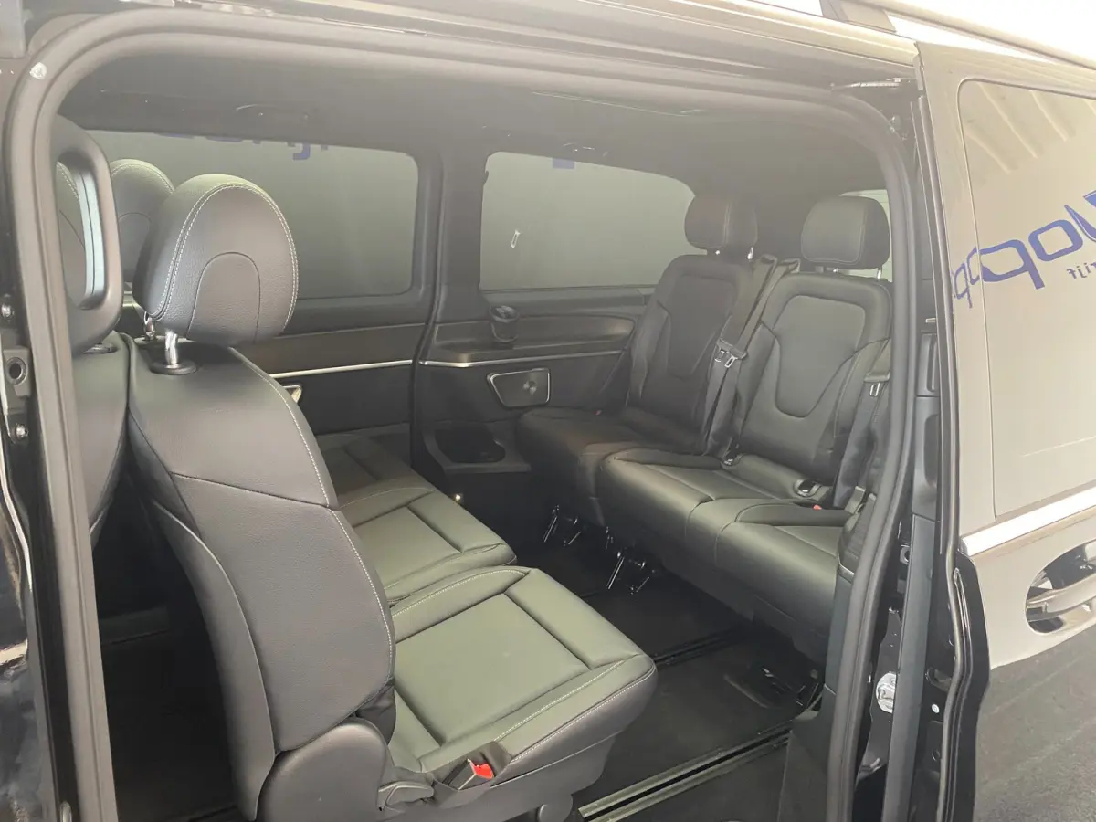 300 L2 Facelift - 8-pers - AMG - PANO - Exter. pakket - 360 - Elec. deuren - Vol Opties - Incl. Garantie
