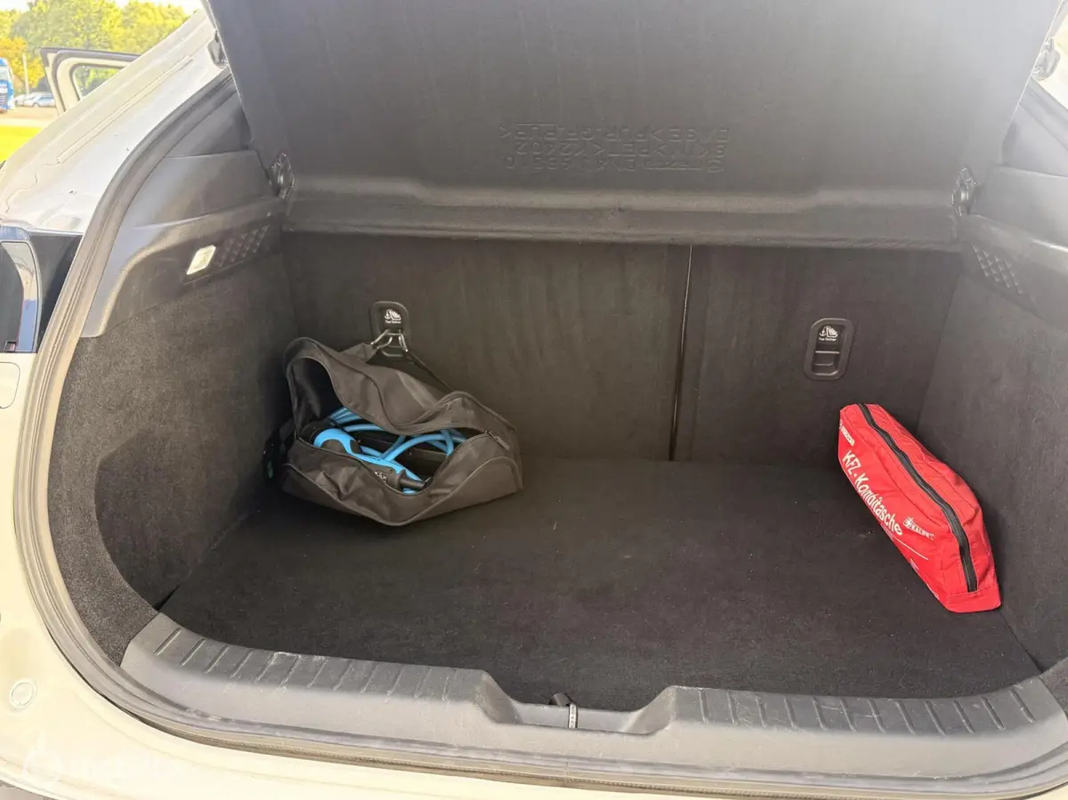 e-SkyActiv 145 36kWh | SOH 96,94% MOBA | Slechts 47.298 KM | HUD | Stoel- & Stuurverwarming