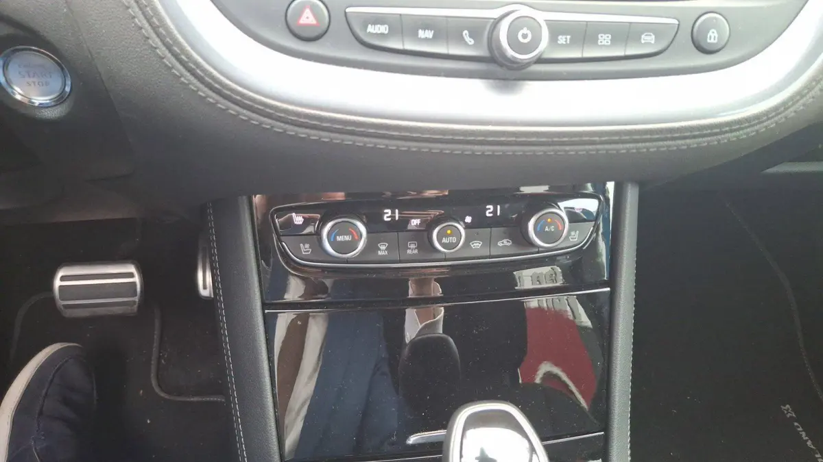 1.6 Turbo Ultimate