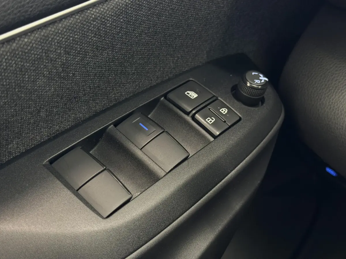 1.5 Hybrid Dynamic | Navi | LED | ACC | LM-velgen | Carplay ( Vestiging - Nieuwegein )
