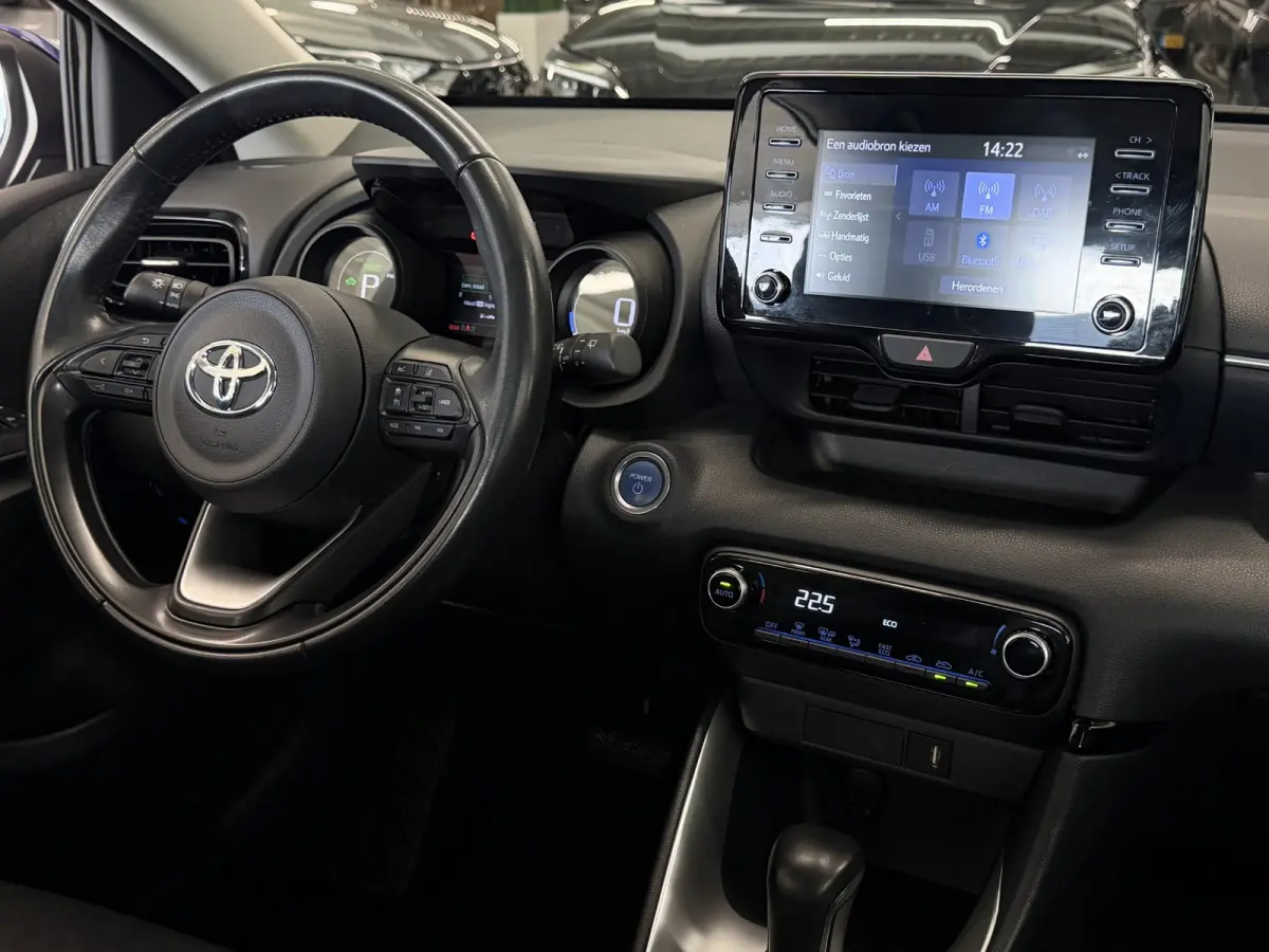 1.5 Hybrid Dynamic | Navi | LED | ACC | LM-velgen | Carplay ( Vestiging - Nieuwegein )