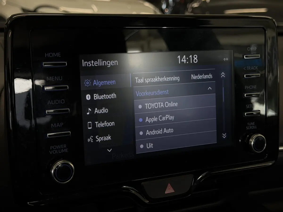 1.5 Hybrid Dynamic | Navi | LED | ACC | LM-velgen | Carplay ( Vestiging - Nieuwegein )
