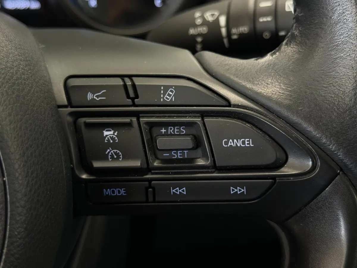 1.5 Hybrid Dynamic | Navi | LED | ACC | LM-velgen | Carplay ( Vestiging - Nieuwegein )