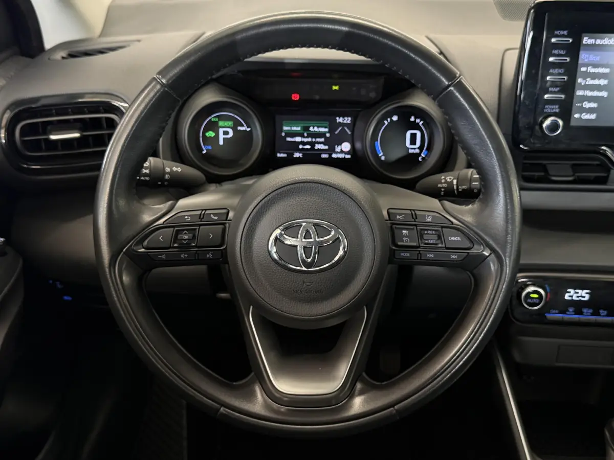 1.5 Hybrid Dynamic | Navi | LED | ACC | LM-velgen | Carplay ( Vestiging - Nieuwegein )