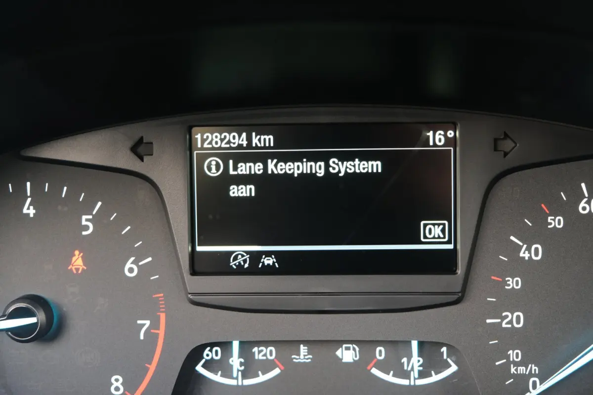 1.0 EcoBoost Active 140 PK Navi Led Cam Pdc Cruise Climate