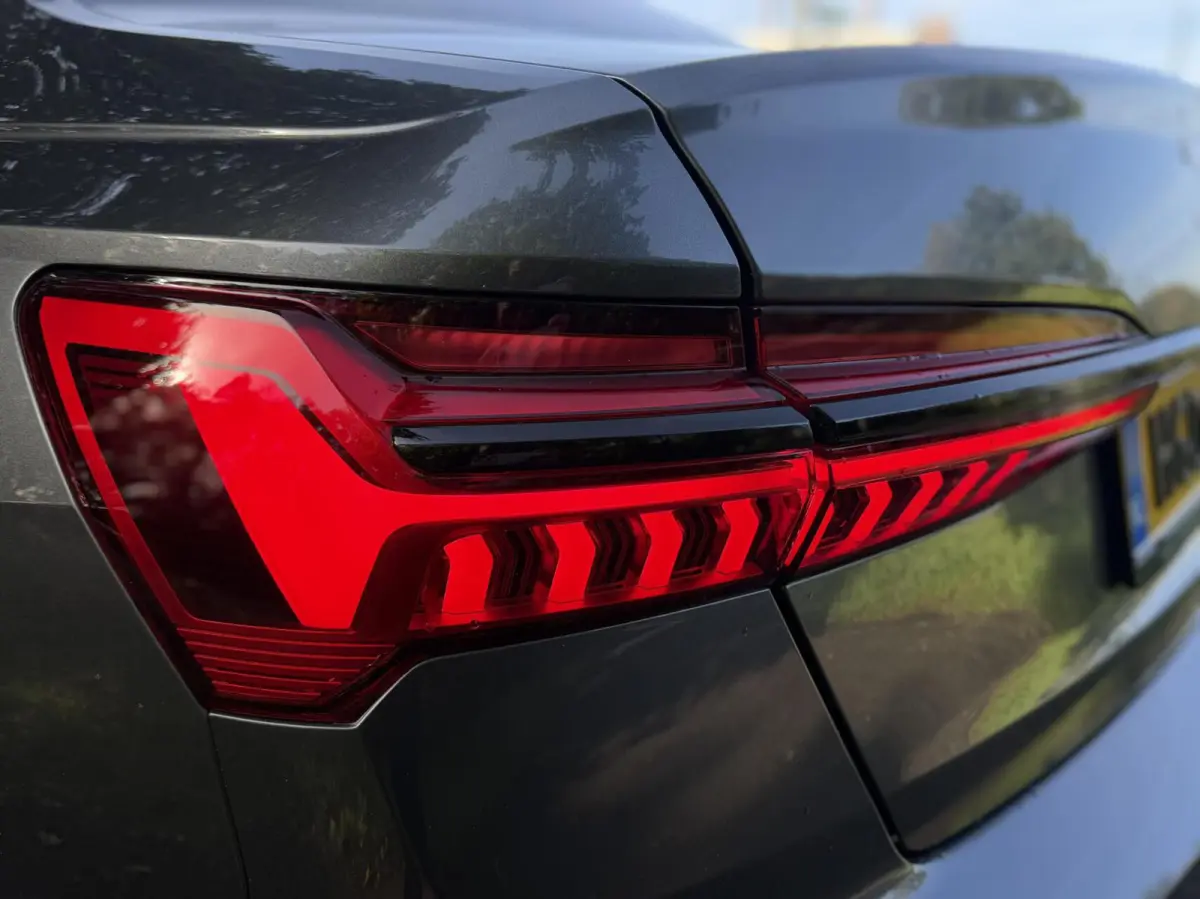 50 TFSI e quattro S edition