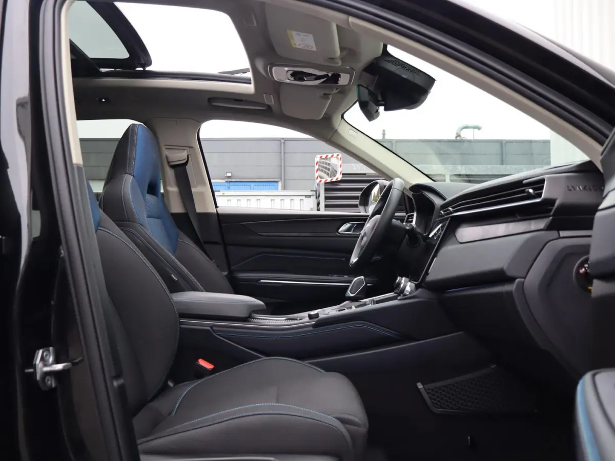 1.5 261pk | Panoramadak | Achteruitrijcamera | Apple Carplay/Android Auto | Adaptive Cruise | Dodehoekdetectie | Voorstoelen Verwarmd