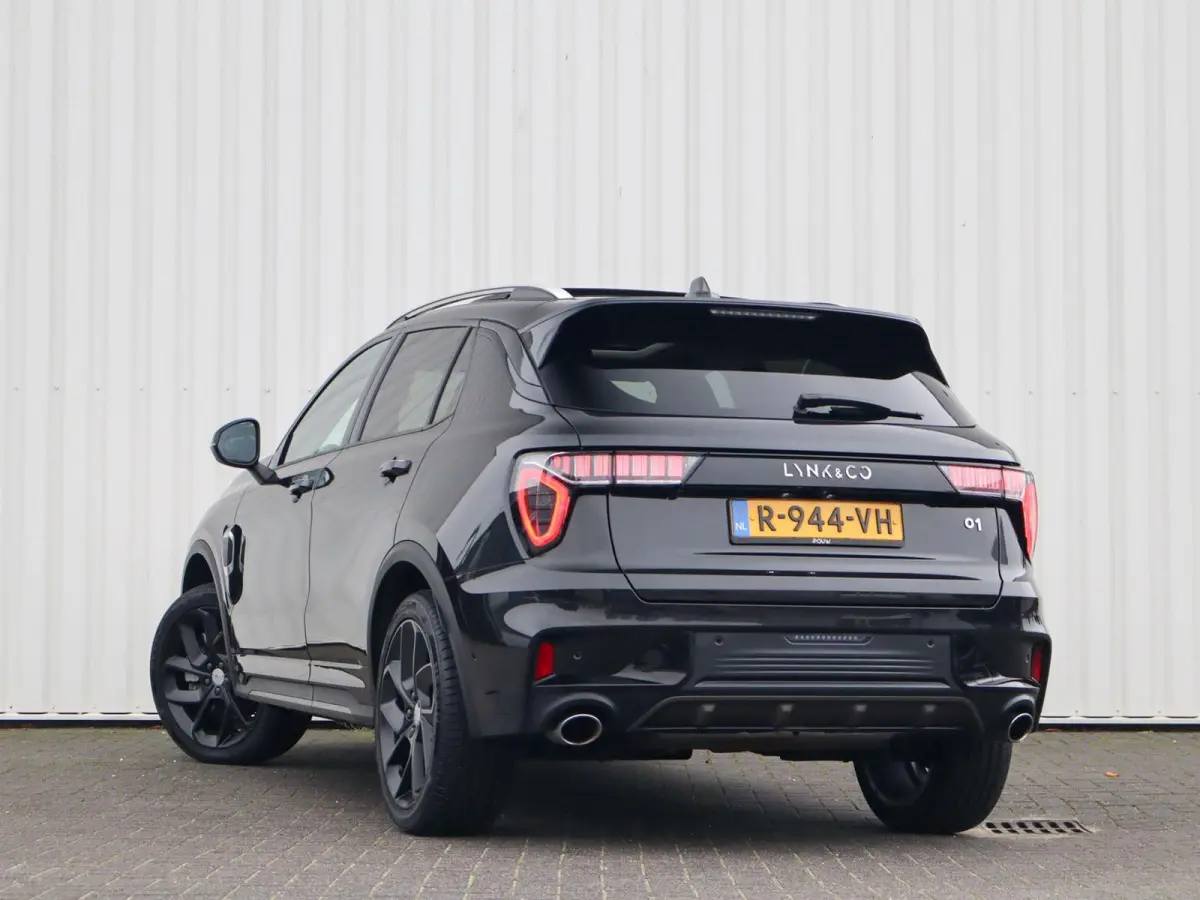 1.5 261pk | Panoramadak | Achteruitrijcamera | Apple Carplay/Android Auto | Adaptive Cruise | Dodehoekdetectie | Voorstoelen Verwarmd