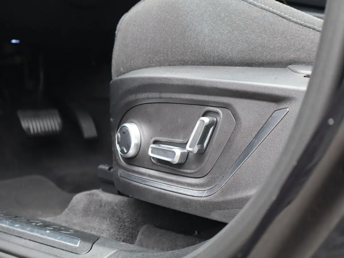 1.5 261pk | Panoramadak | Achteruitrijcamera | Apple Carplay/Android Auto | Adaptive Cruise | Dodehoekdetectie | Voorstoelen Verwarmd