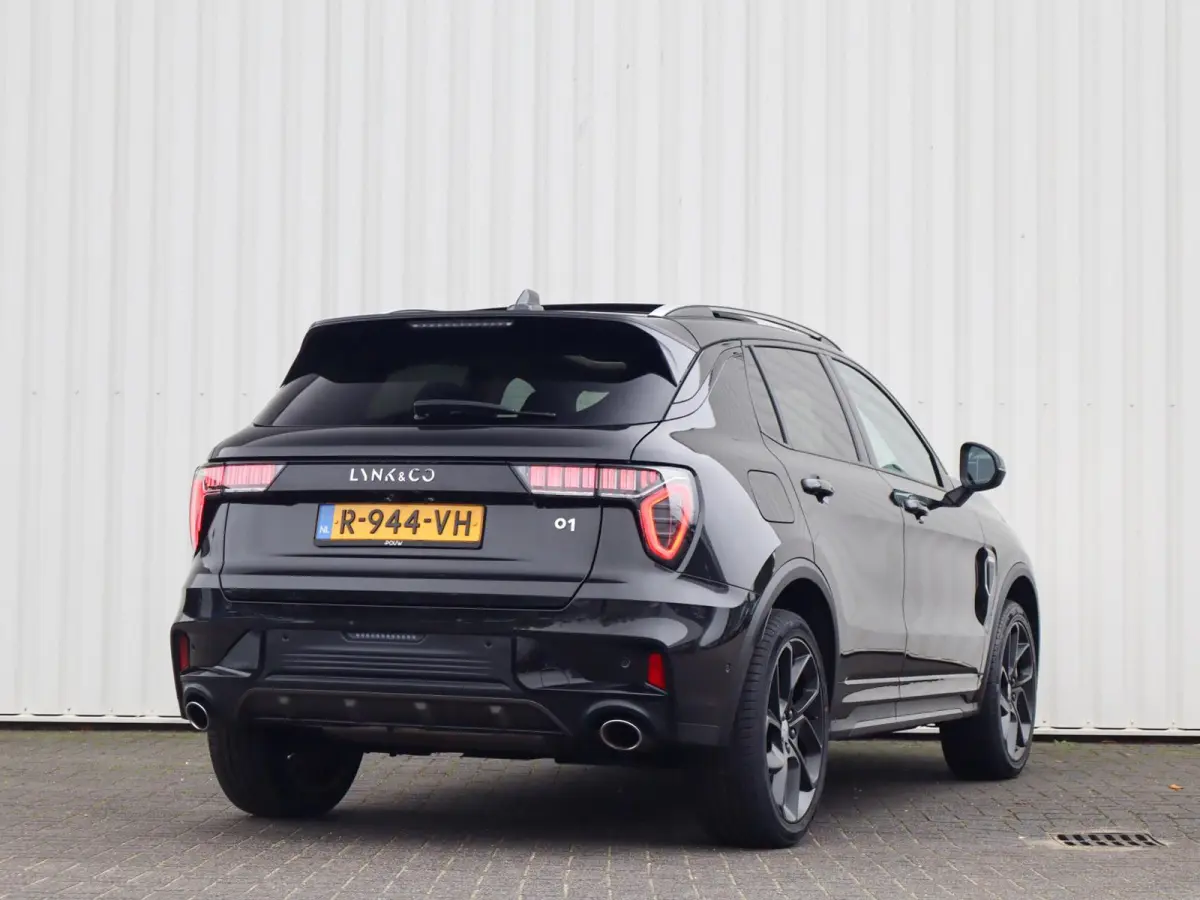 1.5 261pk | Panoramadak | Achteruitrijcamera | Apple Carplay/Android Auto | Adaptive Cruise | Dodehoekdetectie | Voorstoelen Verwarmd