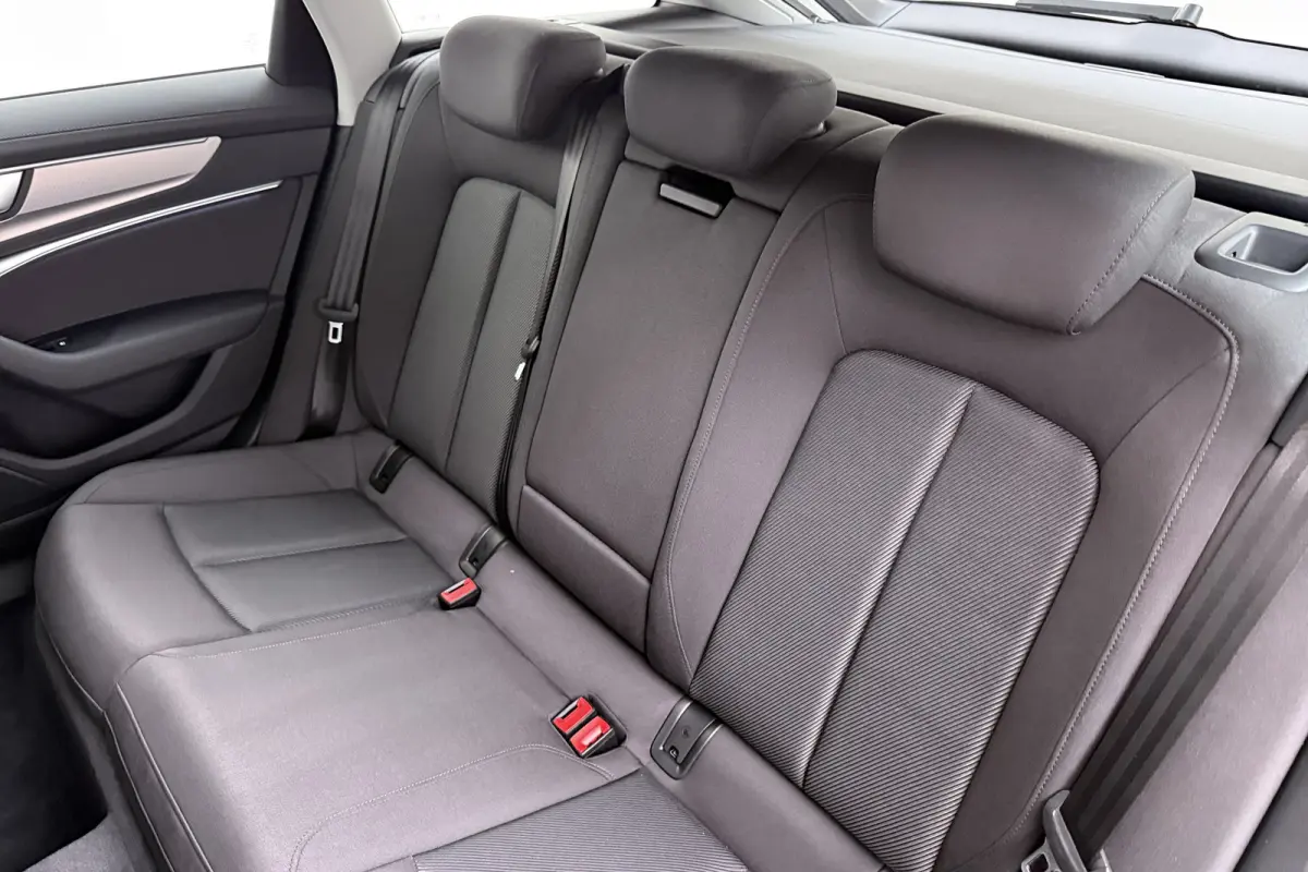 40 TFSI 204 PK Aut. Business+ Sportstoelen Memory Cruise