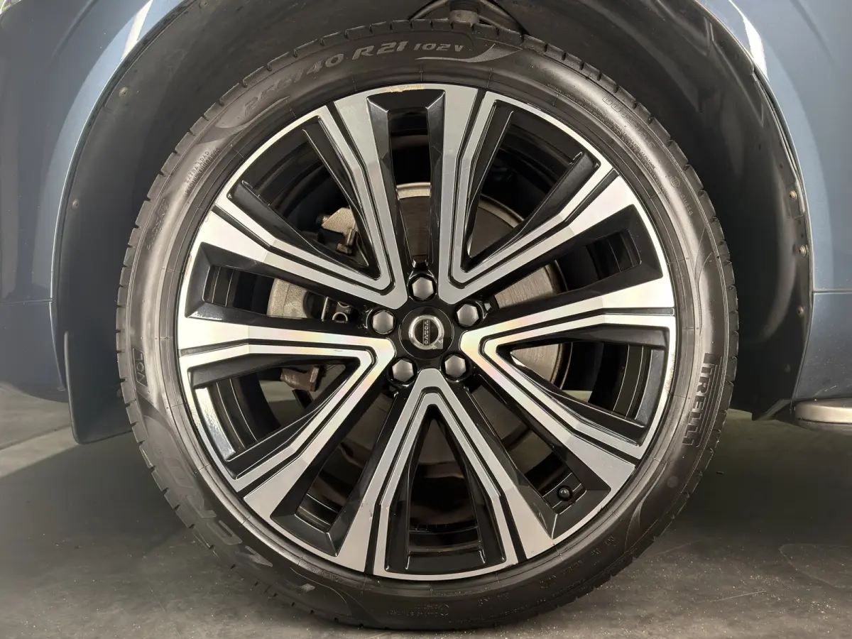 2.0 T6 Plug-in hybrid AWD R-Design | Panoramadak | Harman & Kardon Audio | Full LED koplampen