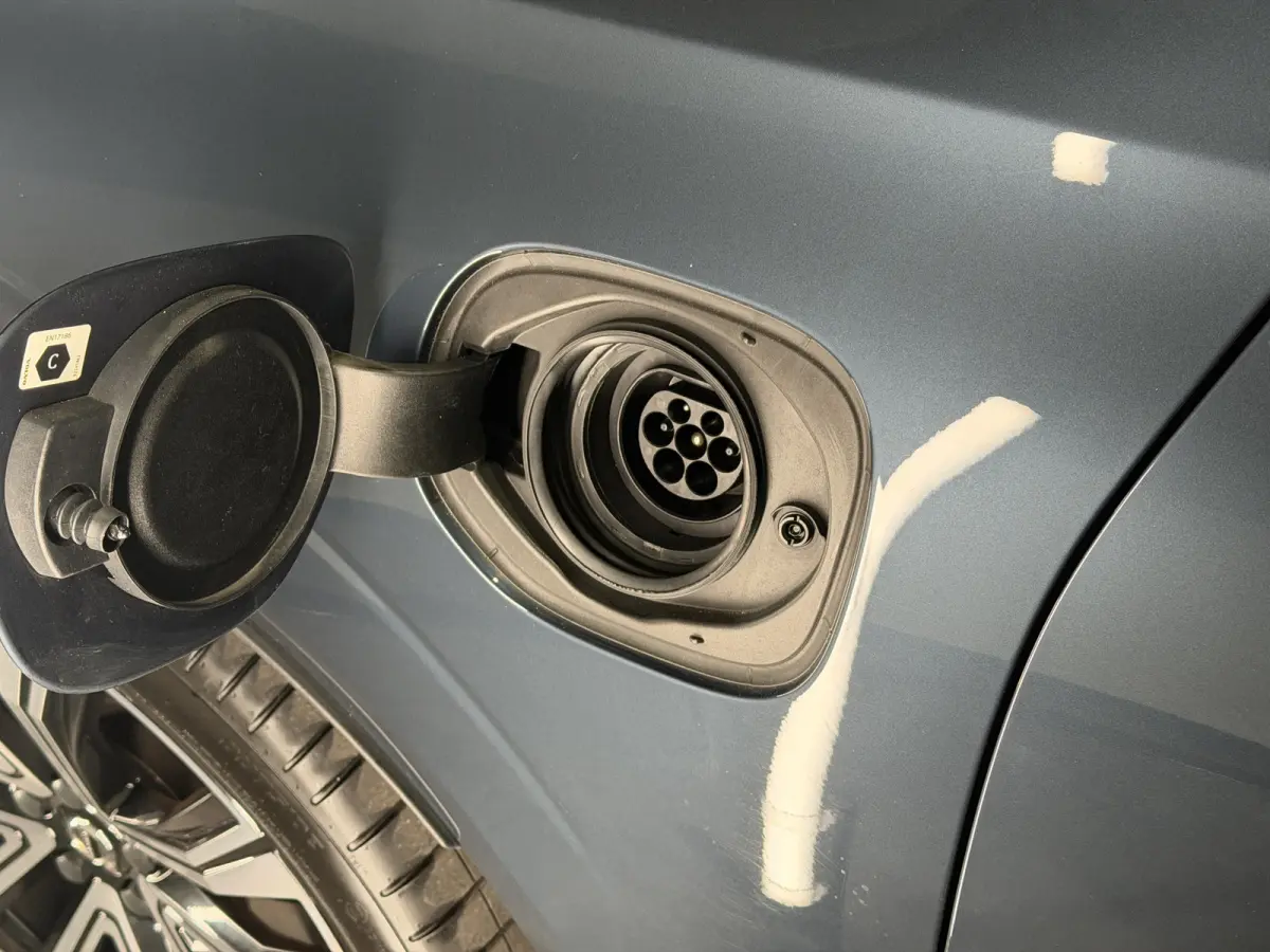 2.0 T6 Plug-in hybrid AWD R-Design | Panoramadak | Harman & Kardon Audio | Full LED koplampen