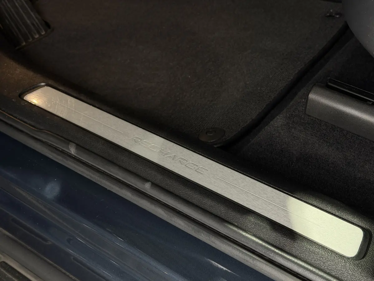 2.0 T6 Plug-in hybrid AWD R-Design | Panoramadak | Harman & Kardon Audio | Full LED koplampen