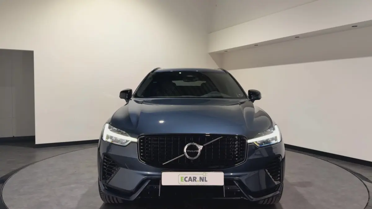 2.0 T6 Plug-in hybrid AWD R-Design | Panoramadak | Harman & Kardon Audio | Full LED koplampen