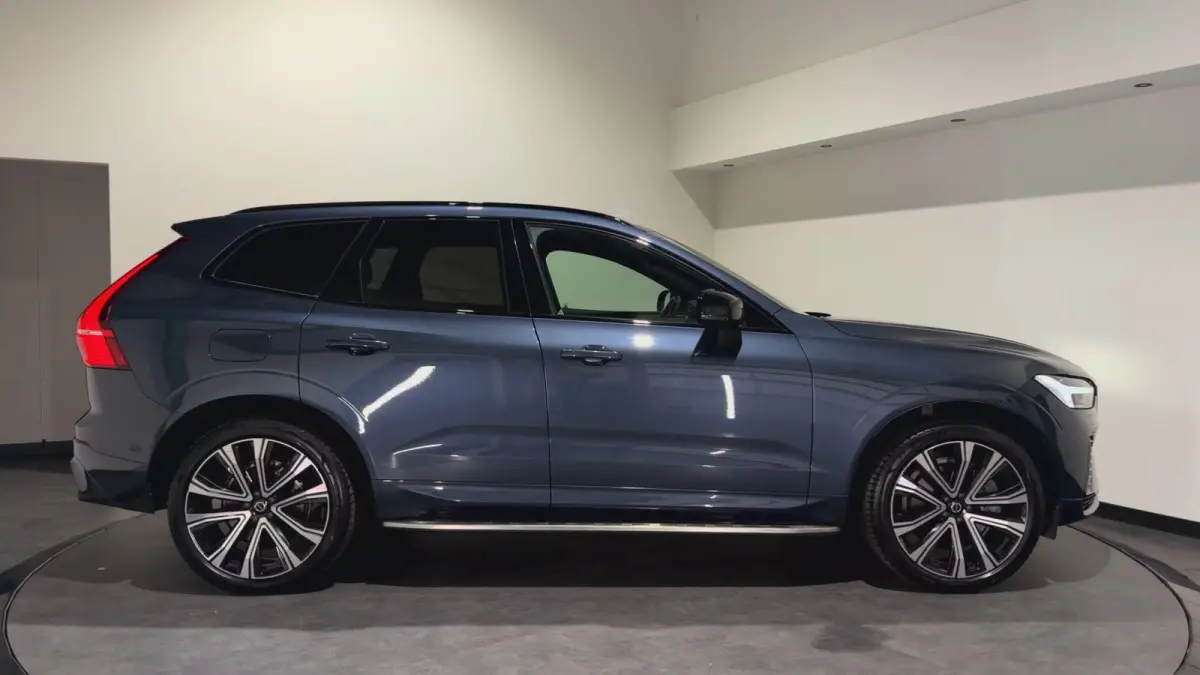 2.0 T6 Plug-in hybrid AWD R-Design | Panoramadak | Harman & Kardon Audio | Full LED koplampen