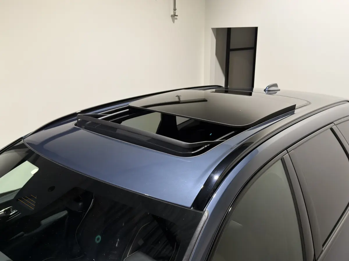 2.0 T6 Plug-in hybrid AWD R-Design | Panoramadak | Harman & Kardon Audio | Full LED koplampen