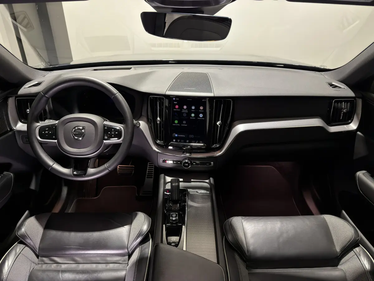 2.0 T6 Plug-in hybrid AWD R-Design | Panoramadak | Harman & Kardon Audio | Full LED koplampen