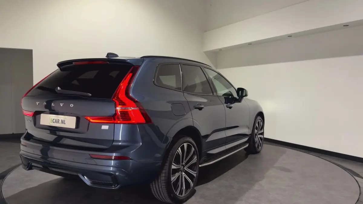 2.0 T6 Plug-in hybrid AWD R-Design | Panoramadak | Harman & Kardon Audio | Full LED koplampen