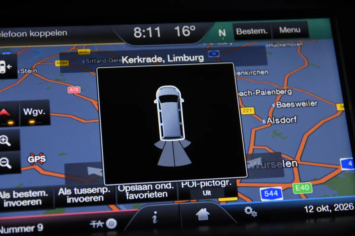 *Stoelverwarming*Cruise Control*PDC*