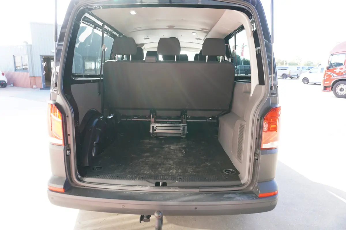 2.0 TDI 150PK L2H1 9 Persoons nr. V120 | Airco | Cruise | Navi | trekhaak