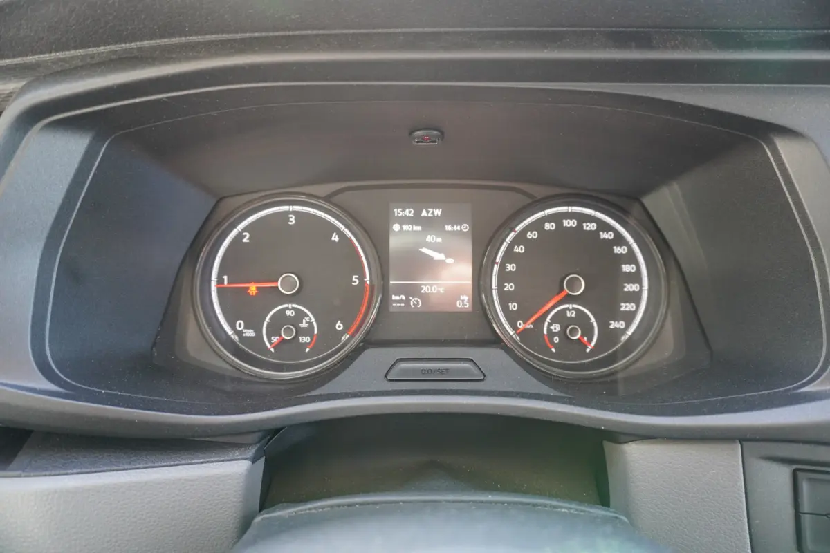 2.0 TDI 150PK L2H1 9 Persoons nr. V120 | Airco | Cruise | Navi | trekhaak