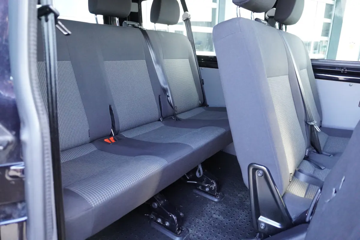 2.0 TDI 150PK L2H1 9 Persoons nr. V120 | Airco | Cruise | Navi | trekhaak