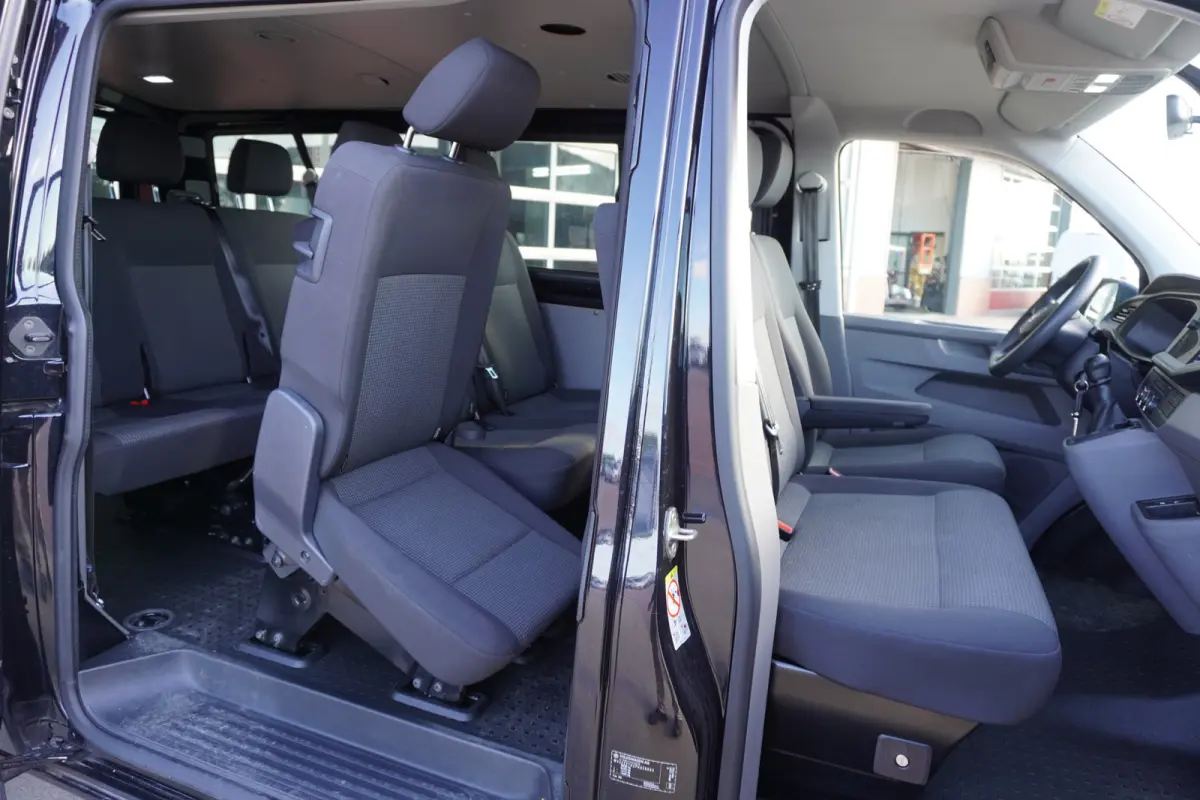 2.0 TDI 150PK L2H1 9 Persoons nr. V120 | Airco | Cruise | Navi | trekhaak
