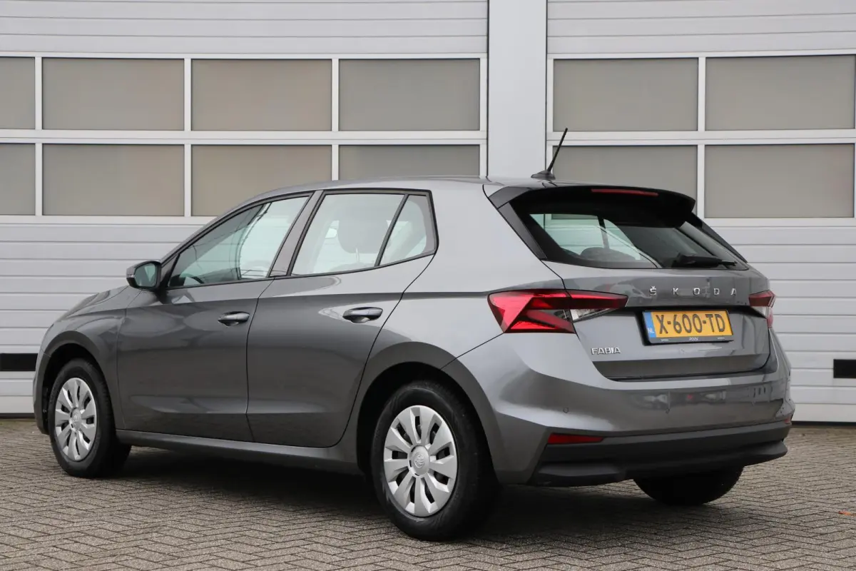 1.0 TSI 110pk DSG Ambition | Smart Link | Airco | Parkeersensoren Achter