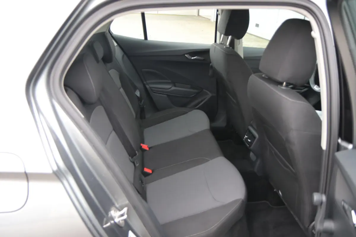 1.0 TSI 110pk DSG Ambition | Smart Link | Airco | Parkeersensoren Achter