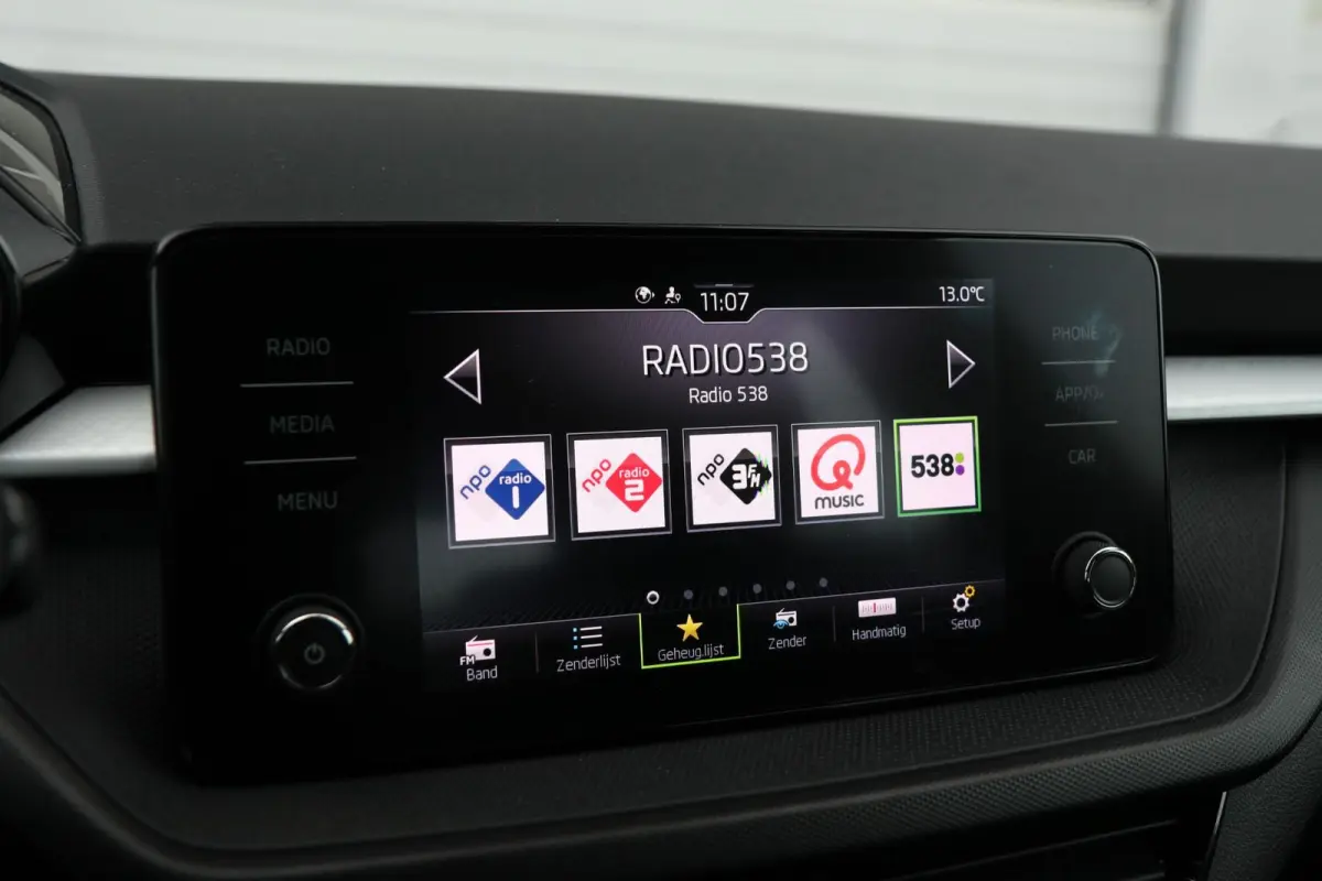 1.0 TSI 110pk DSG Ambition | Smart Link | Airco | Parkeersensoren Achter