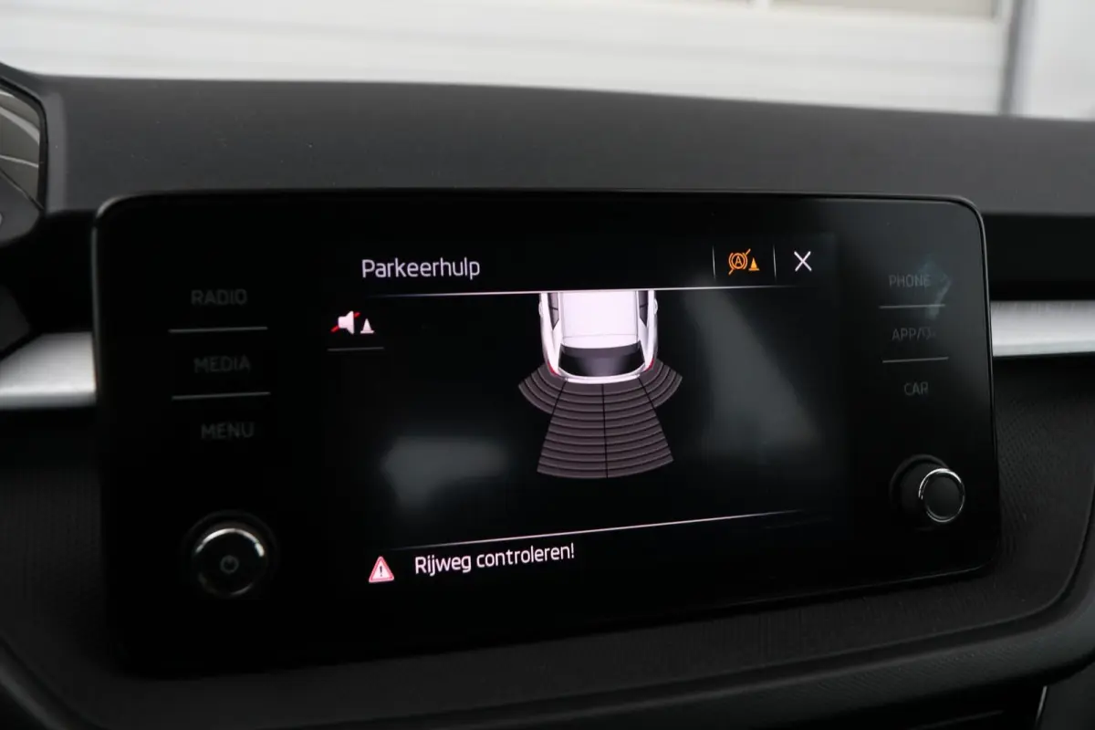 1.0 TSI 110pk DSG Ambition | Smart Link | Airco | Parkeersensoren Achter