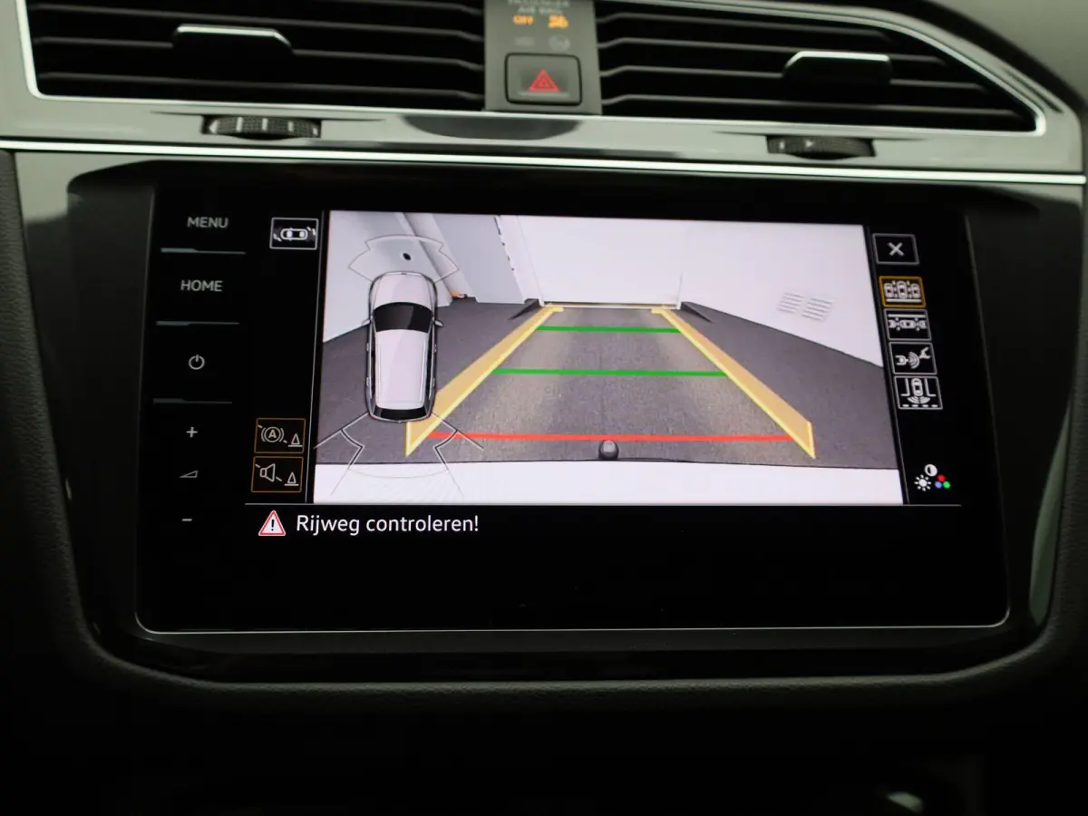 1.4 TSI eHybrid R-Line Business+ 245 PK| Dealeronderhouden | Trekhaak | Achterklep Elektrisch | Stoelverwarming Voor & Achter | Stuurwielverwarming | Achteruitrijcamera