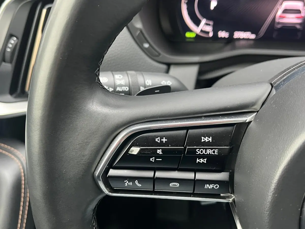 2.5 e-SkyActiv PHEV Homura | 20" LMV | 360 Camera | HUD | Lederen Bekleding | Stoel Koeling & - Verwarming|