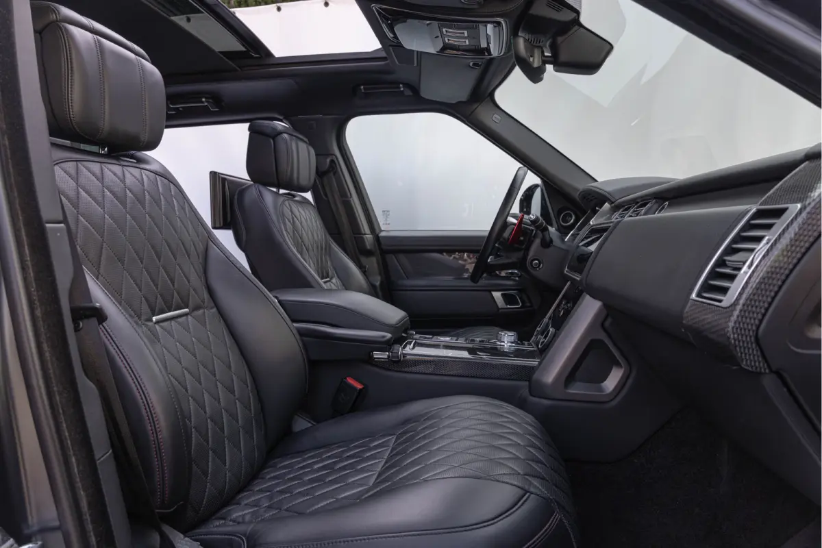 5.0 V8 SC 585pk SVAutobiography Dynamic SVO Ebony Leder Standverwarming Carbon RSE