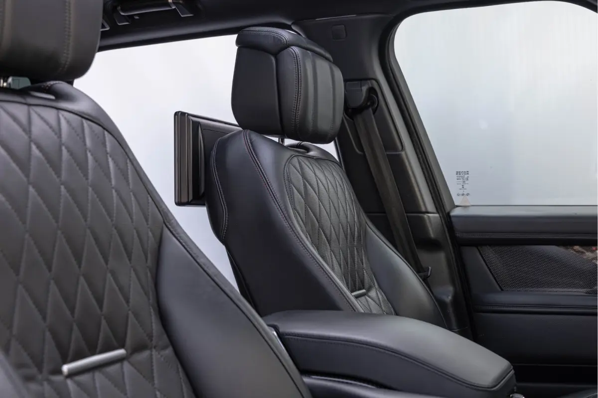 5.0 V8 SC 585pk SVAutobiography Dynamic SVO Ebony Leder Standverwarming Carbon RSE