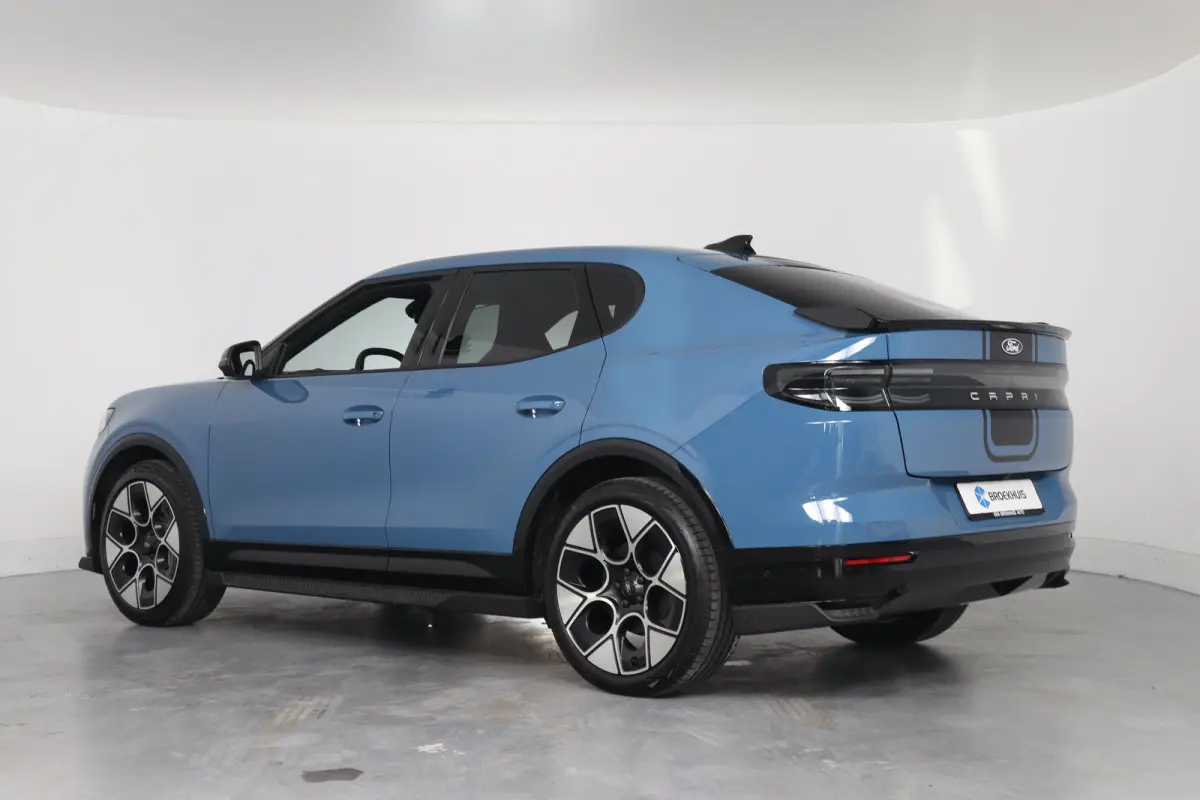Collection Extended Range RWD | Direct Leverbaar! | Race Bodykit & Striping | Head-Up Display | 360* Camera | Bang & Olufsen Audio | Stoel met Geheugen & Massage | Adaptive Cruise Control | 