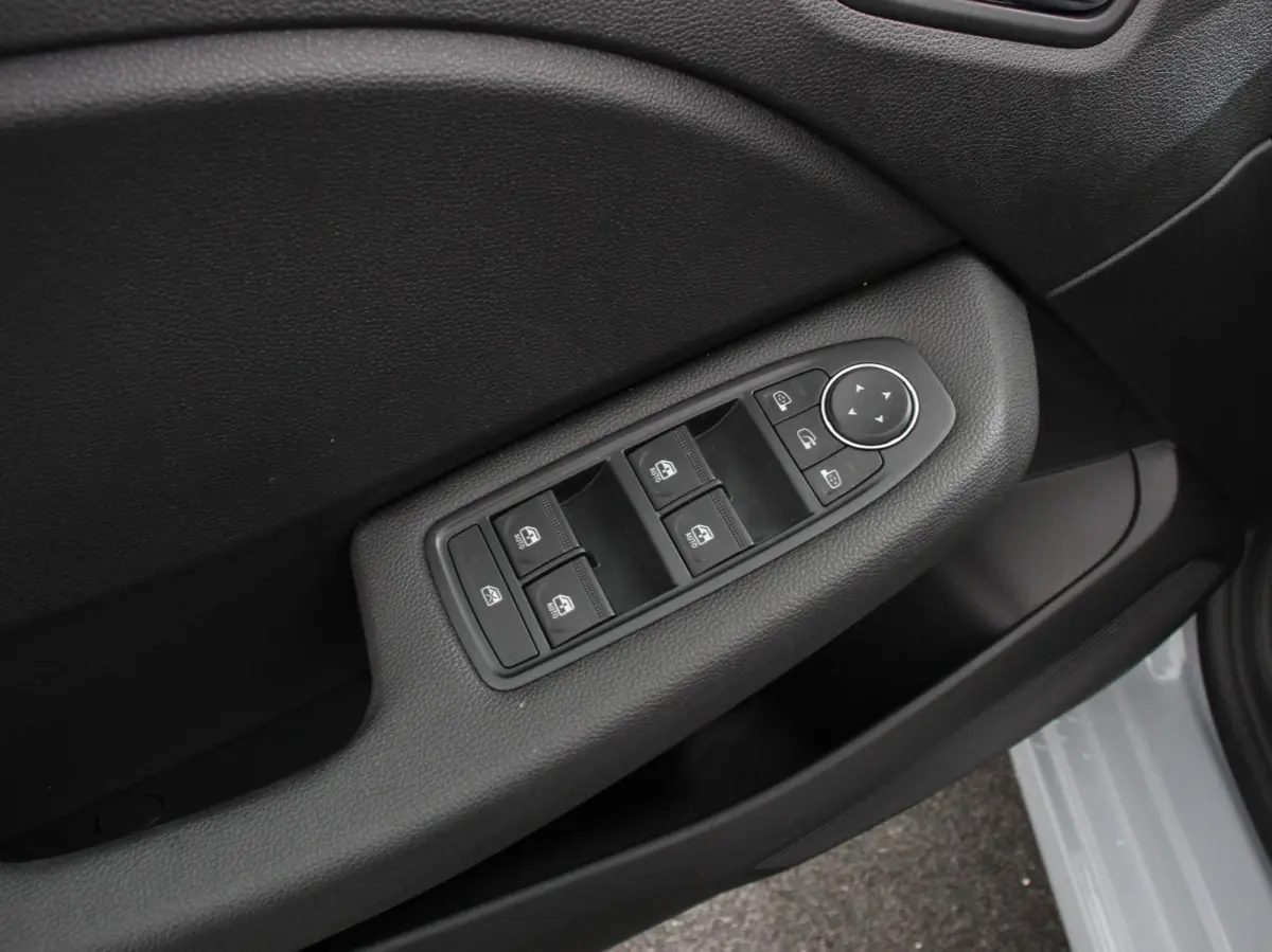 1.0 TCe 90 GPF evolution Navigatie Apple Carplay/Android Auto Led Dab Cruise Control Lichtmetalen Velgen