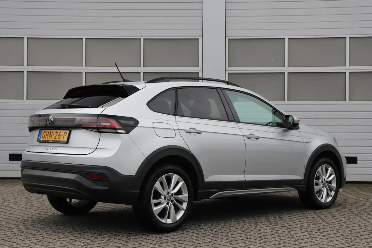 1.0 TSI 95pk Life Edition | App Connect | Achteruitrijcamera | Keyless