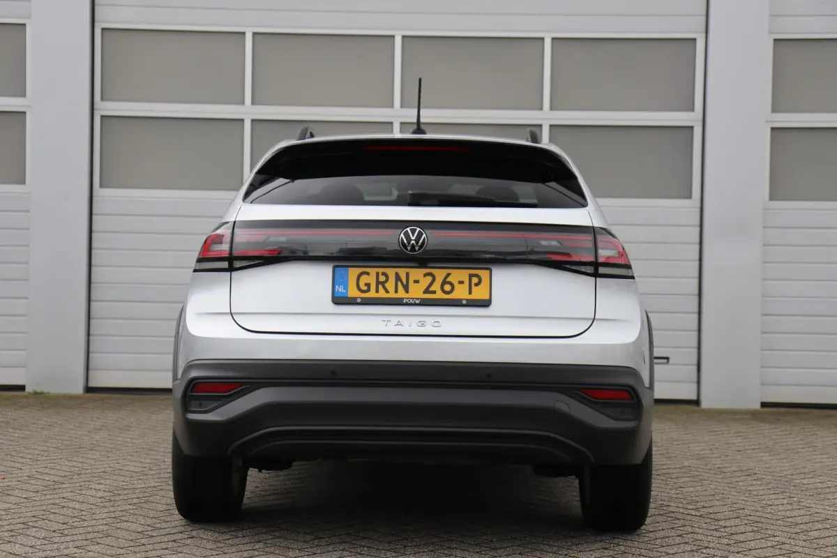 1.0 TSI 95pk Life Edition | App Connect | Achteruitrijcamera | Keyless