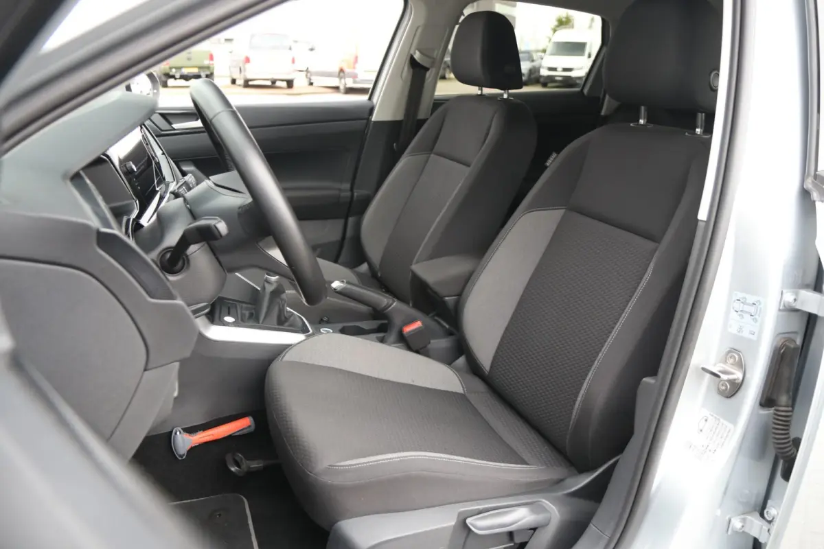 1.0 TSI 95pk Life Edition | App Connect | Achteruitrijcamera | Keyless