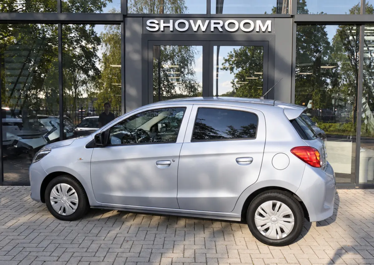 Mitsubishi Space Star 1.2 Connect+ CARPLAY ELEK. RAMEN