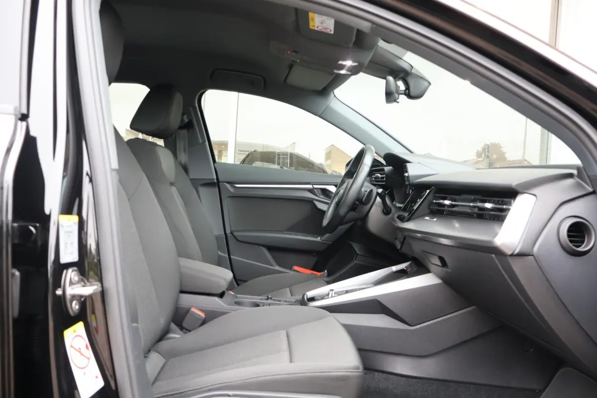 30 TFSI 110pk S-tronic Attitude | Cruise Control | PDC | Carplay | LED Verlichting | Clima