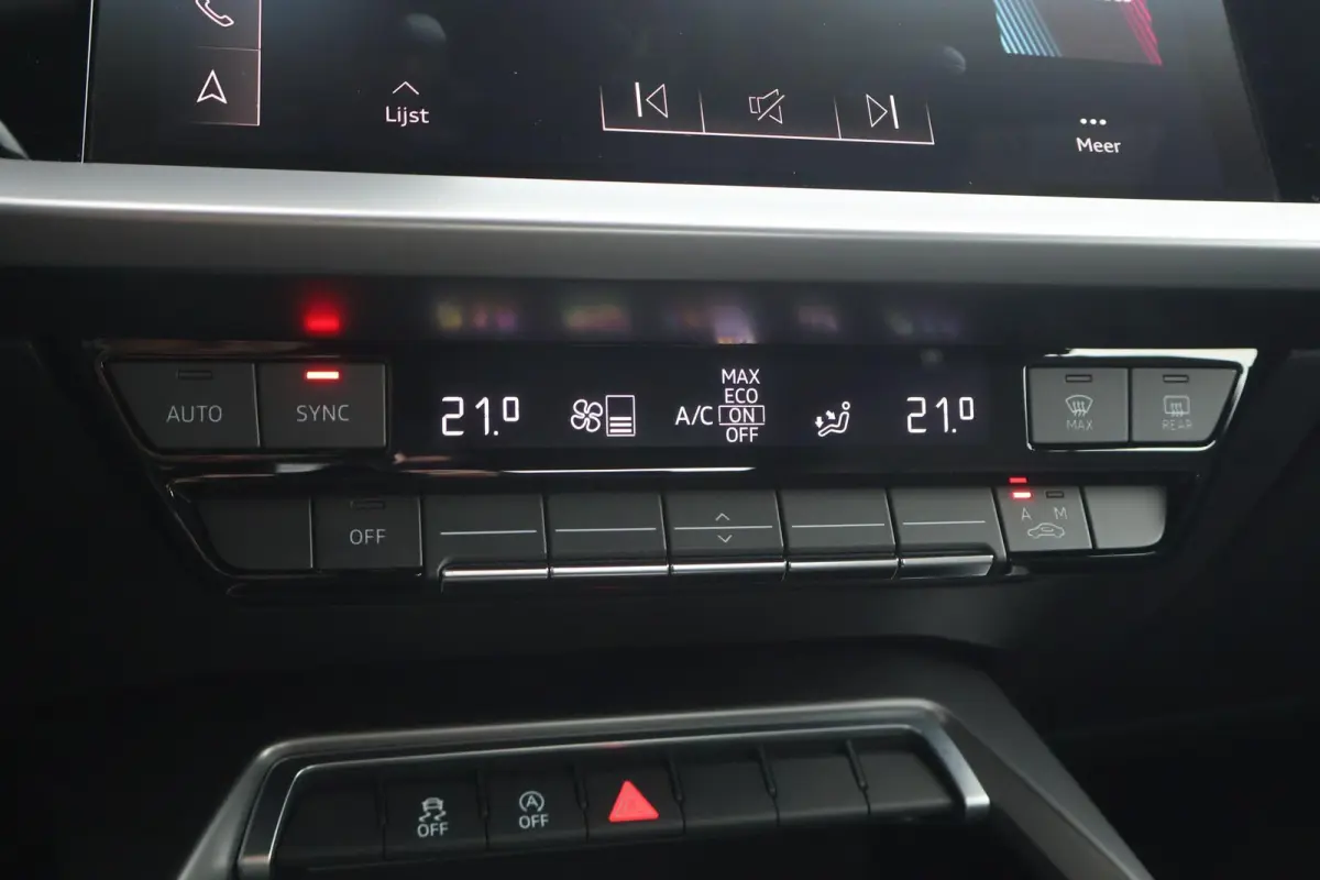 30 TFSI 110pk S-tronic Attitude | Cruise Control | PDC | Carplay | LED Verlichting | Clima