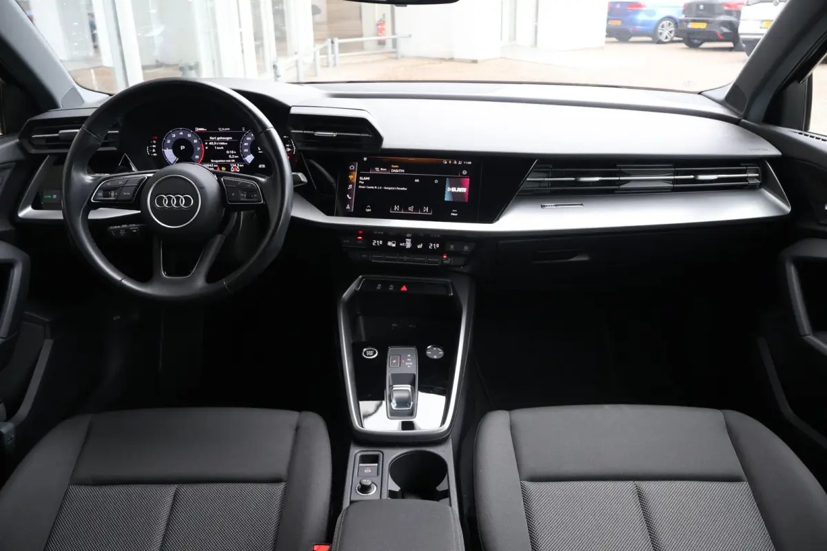 30 TFSI 110pk S-tronic Attitude | Cruise Control | PDC | Carplay | LED Verlichting | Clima
