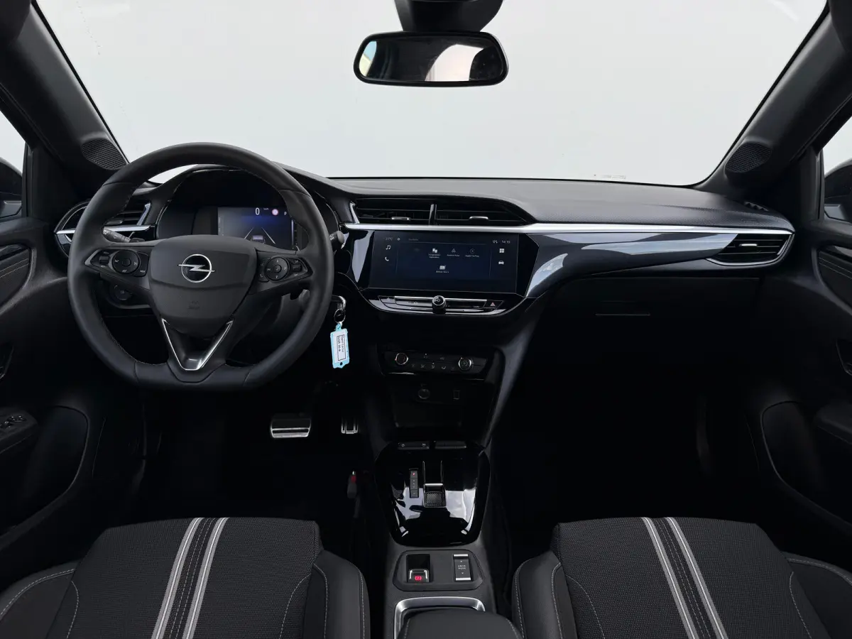 1.2 110PK Turbo Hybrid GS AUT | CAMERA ACHTER| CLIMATE CONTROL| DODEHOEK DETECTIE| PARKEERSENSOREN V&A| CRUISE CONTROL| APPLE CARPLAY/ANDROID AUTO