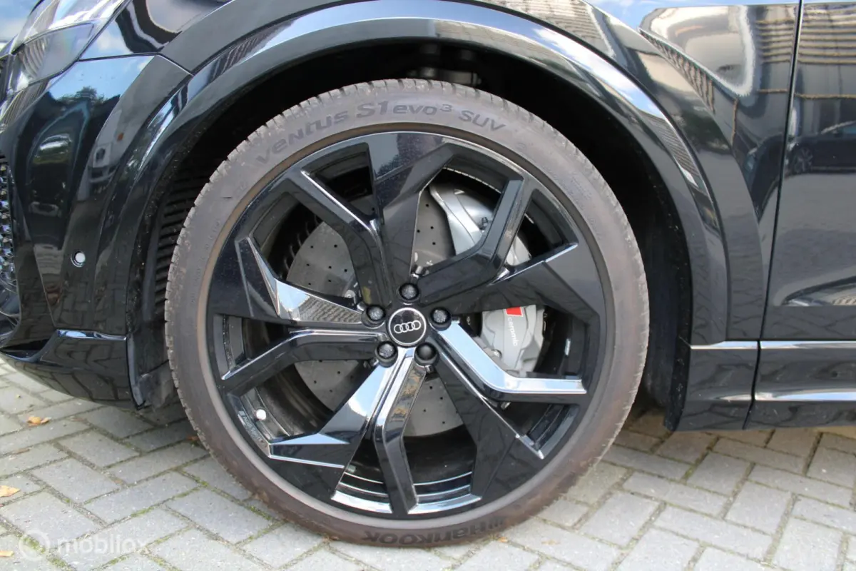 RS 4.0 TFSI RS Q8 quattro