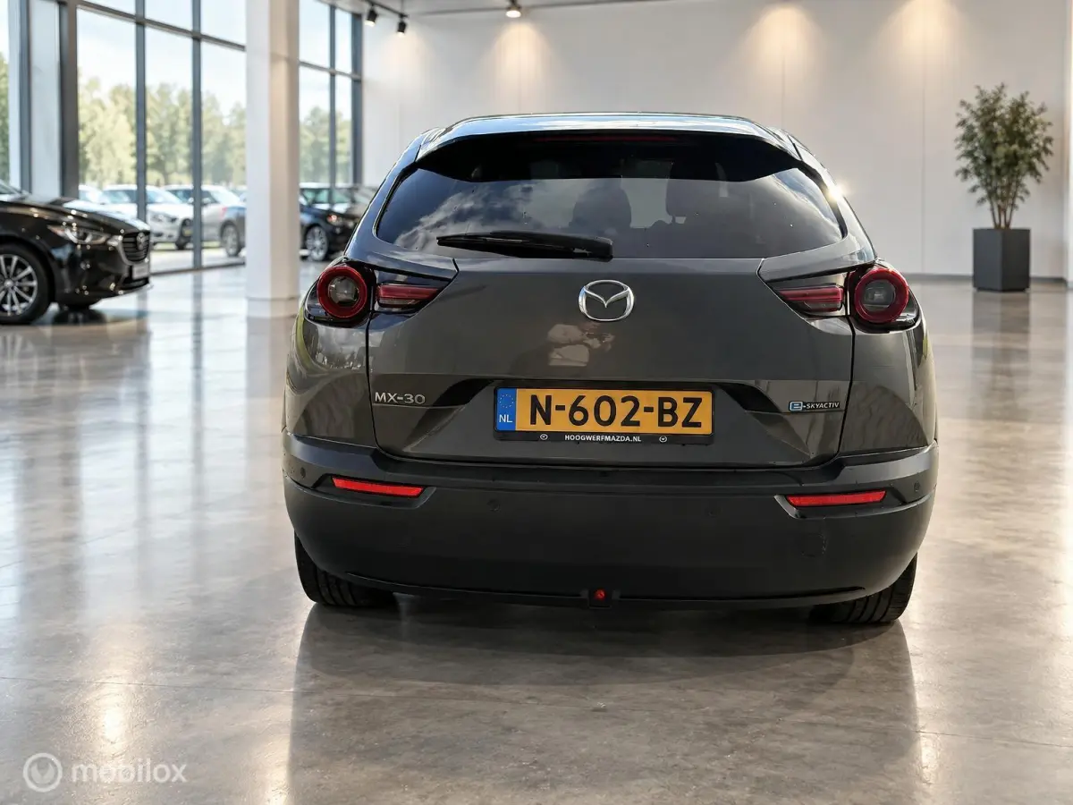 e-SkyActiv 145 36kWh | SOH 93,31% MOBA | HUD | Leder | Elektrisch pakket | 74.279 KM
