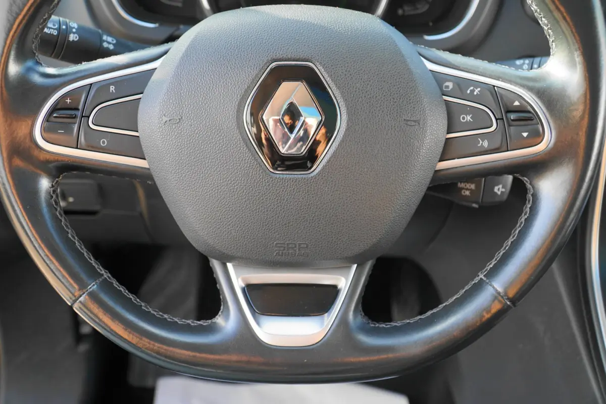 1.3 TCe Intens 7p. PANO